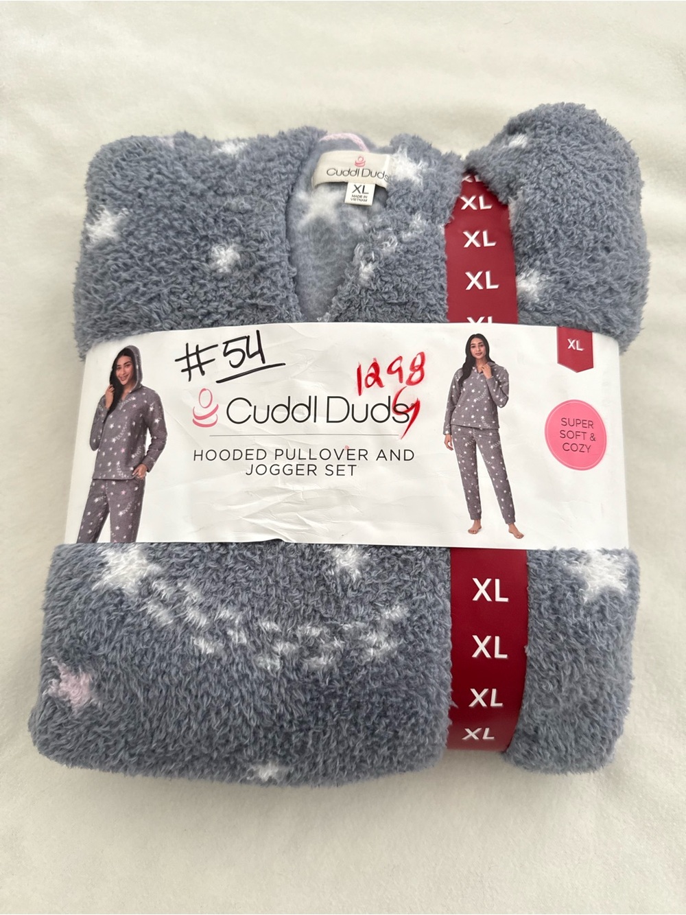 Cuddl Duds Women's 2-Piece Pullover and
Jogger Pajama Set